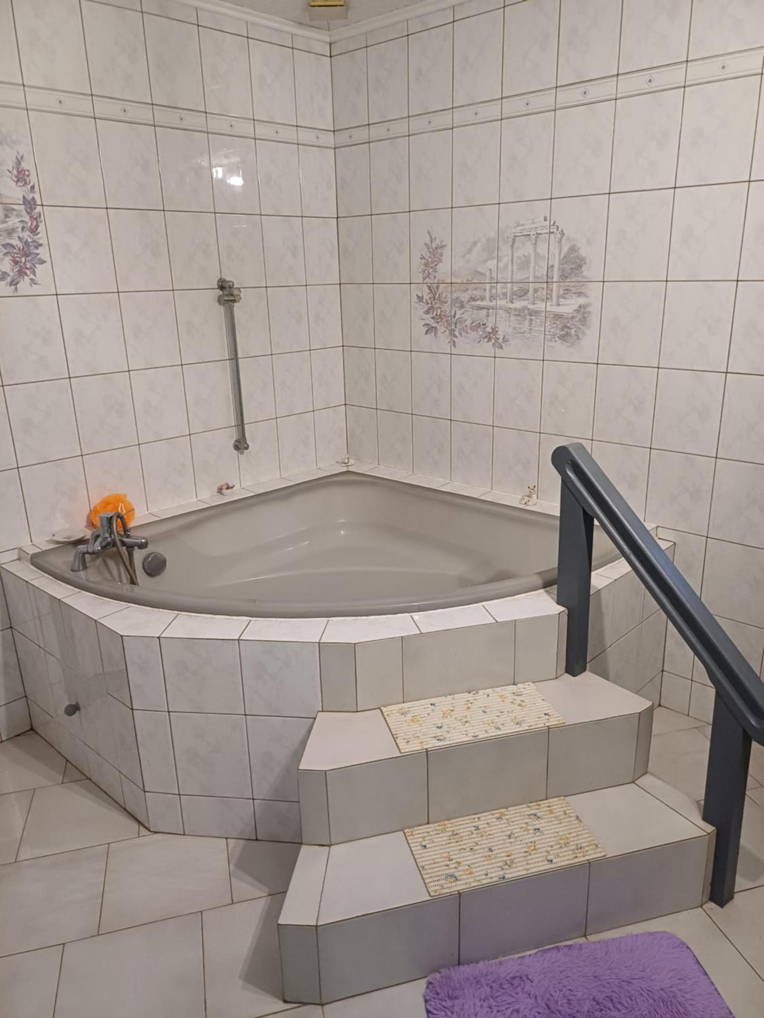 Le Pouyet Apartment Saint-Lattier Luaran gambar